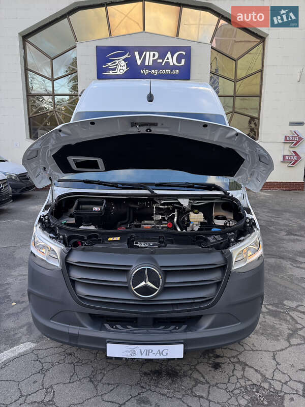 Грузовой фургон Mercedes-Benz Sprinter 2024 в Киеве фото 55 Грузовой фургон Mercedes-Benz Sprinter 2024 в Киеве