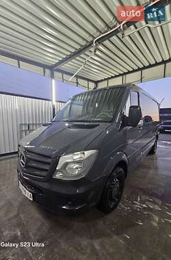 Грузовой фургон Mercedes-Benz Sprinter 2014 в 