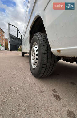 Грузовой фургон Mercedes-Benz Sprinter 2001 в 