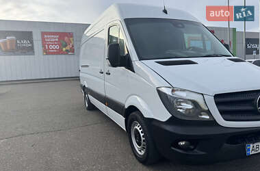 Грузовой фургон Mercedes-Benz Sprinter 2016 в 
