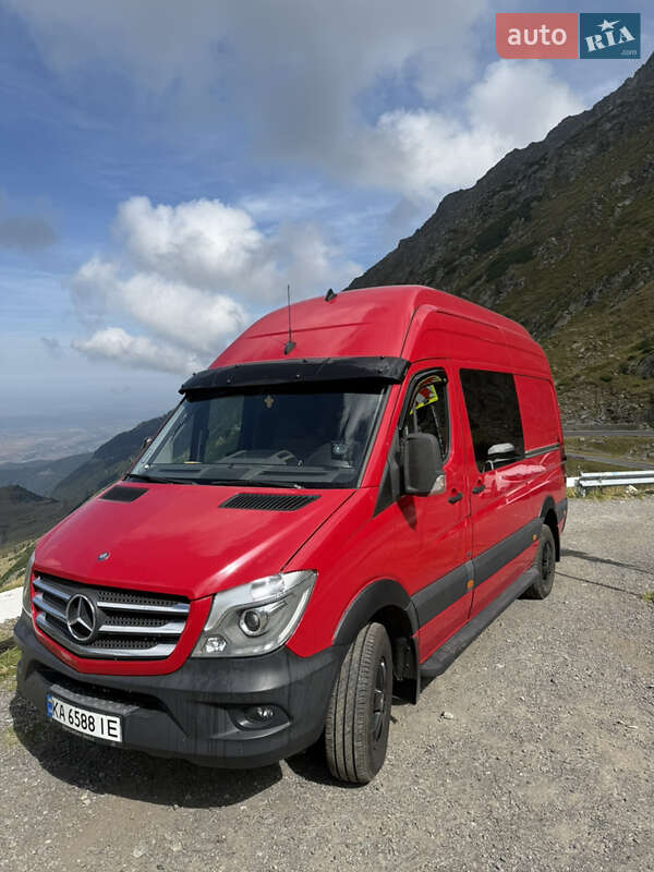 Mercedes-Benz Sprinter 2013