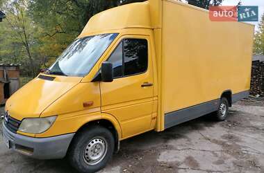 Грузовой фургон Mercedes-Benz Sprinter 2001 в Жашкове