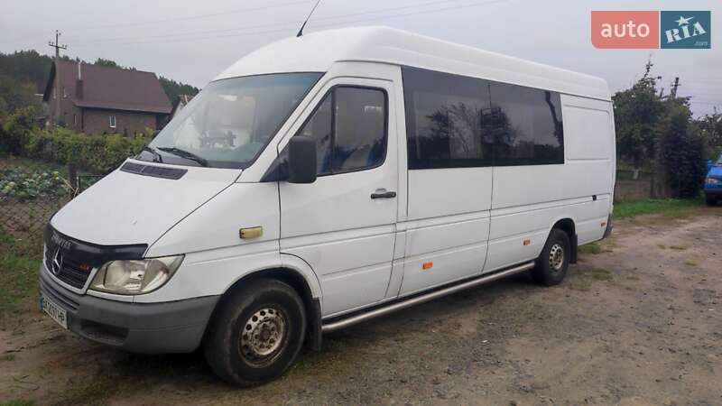 Микроавтобус Mercedes-Benz Sprinter 2006 в Вараше фото 14 Микроавтобус Mercedes-Benz Sprinter 2006 в Вараше