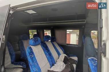 Микроавтобус Mercedes-Benz Sprinter 2006 в 