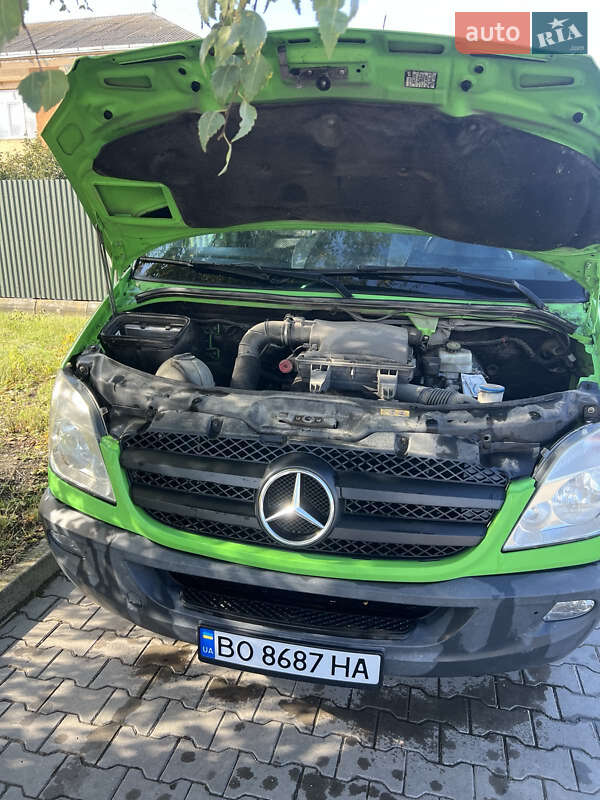 Вантажний фургон Mercedes-Benz Sprinter 2012 в Волочиську фото 10 Вантажний фургон Mercedes-Benz Sprinter 2012 в Волочиську