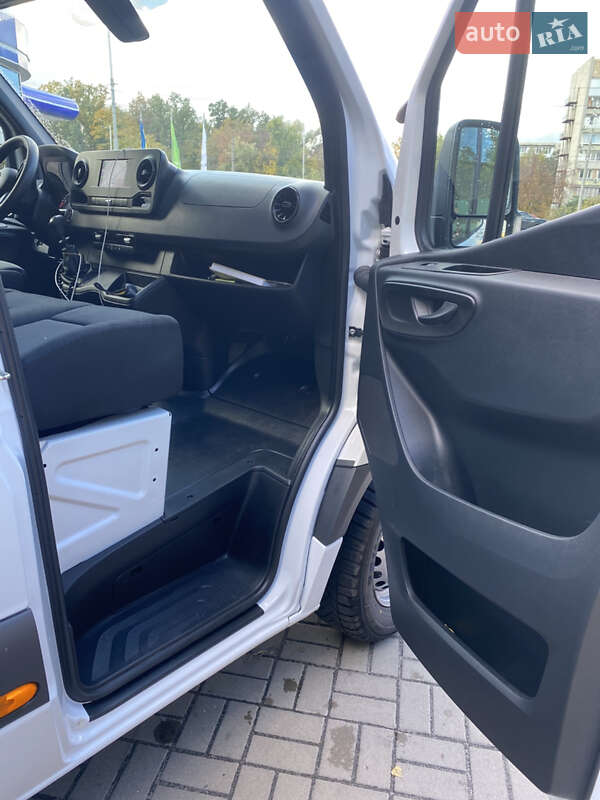 Грузовой фургон Mercedes-Benz Sprinter 2021 в Киеве