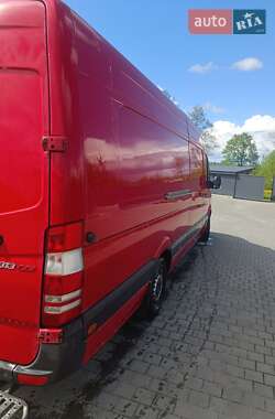 Вантажний фургон Mercedes-Benz Sprinter 2013 в Івано-Франківську