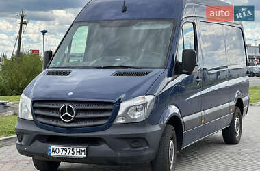 Грузовой фургон Mercedes-Benz Sprinter 2014 в  фото 2 Грузовой фургон Mercedes-Benz Sprinter 2014 в