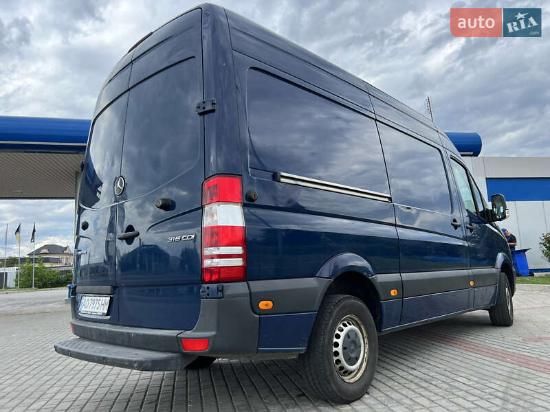 Грузовой фургон Mercedes-Benz Sprinter 2014 в Мукачево