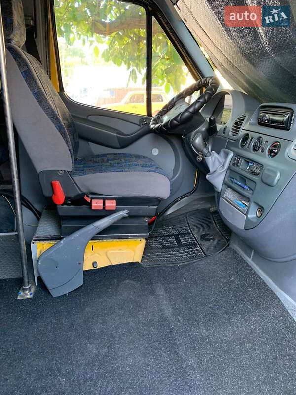 Микроавтобус Mercedes-Benz Sprinter 2004 в Днепре