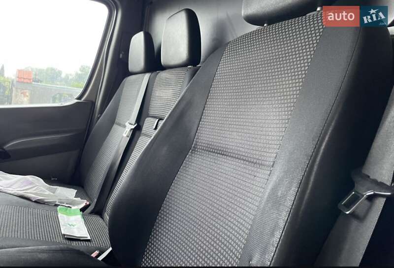 Вантажний фургон Mercedes-Benz Sprinter 2008 в Чернівцях фото 10 Вантажний фургон Mercedes-Benz Sprinter 2008 в Чернівцях