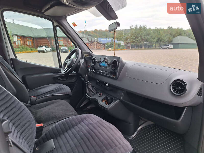 Микроавтобус Mercedes-Benz Sprinter 2019 в Львове фото 12 Микроавтобус Mercedes-Benz Sprinter 2019 в Львове