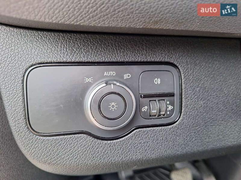 Микроавтобус Mercedes-Benz Sprinter 2019 в Львове фото 17 Микроавтобус Mercedes-Benz Sprinter 2019 в Львове