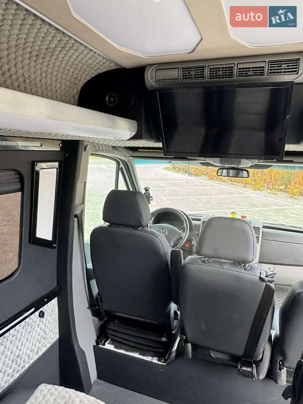 Туристический / Междугородний автобус Mercedes-Benz Sprinter 2015 в Луцке