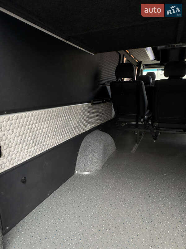 Туристический / Междугородний автобус Mercedes-Benz Sprinter 2015 в Луцке