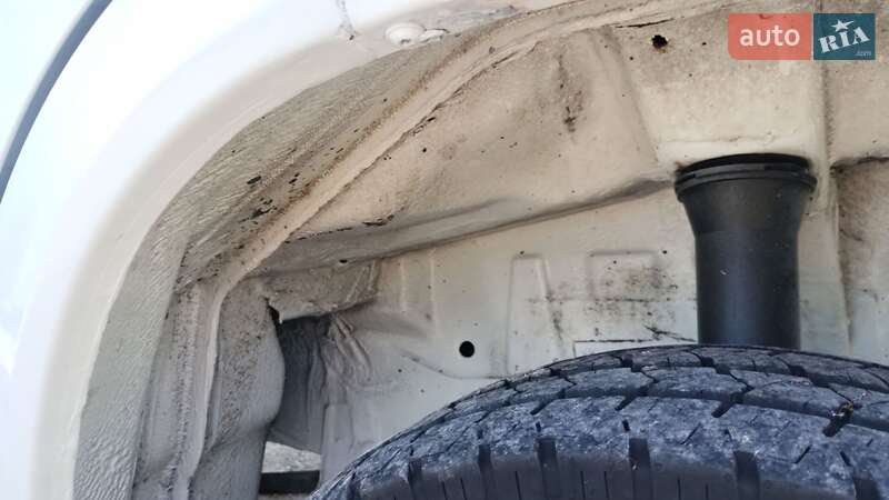 Грузовой фургон Mercedes-Benz Sprinter 2005 в Бердичеве фото 32 Грузовой фургон Mercedes-Benz Sprinter 2005 в Бердичеве