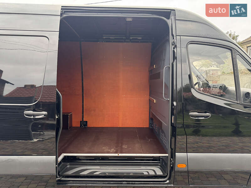 Грузовой фургон Mercedes-Benz Sprinter 2020 в Дубно фото 15 Грузовой фургон Mercedes-Benz Sprinter 2020 в Дубно