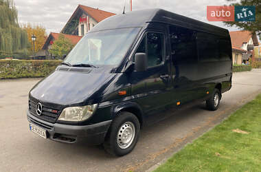 Грузовой фургон Mercedes-Benz Sprinter 2005 в 