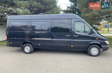 Грузовой фургон Mercedes-Benz Sprinter 2005 в 