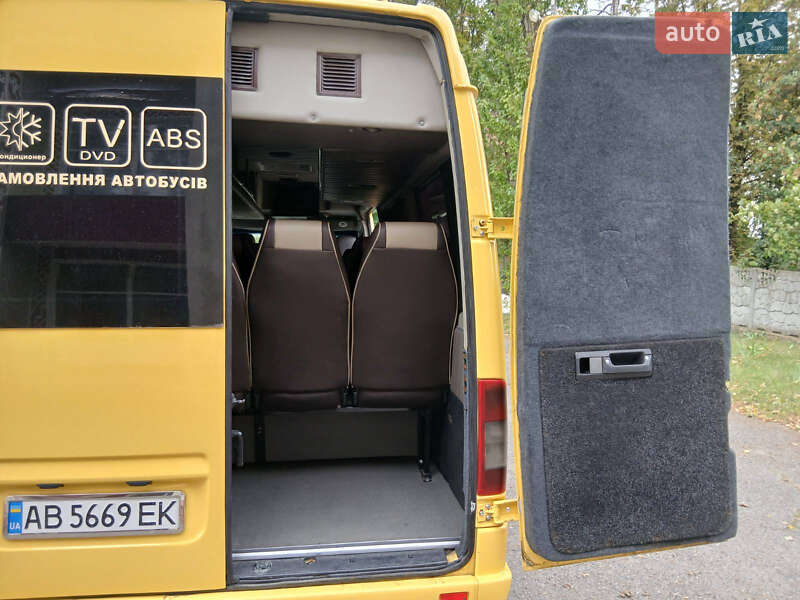 Микроавтобус Mercedes-Benz Sprinter 2004 в Черновцах