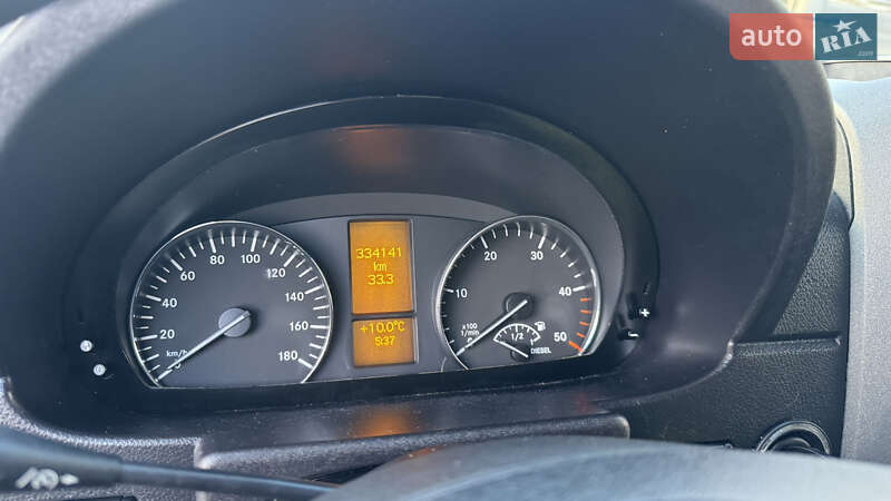 Грузовой фургон Mercedes-Benz Sprinter 2014 в Ровно