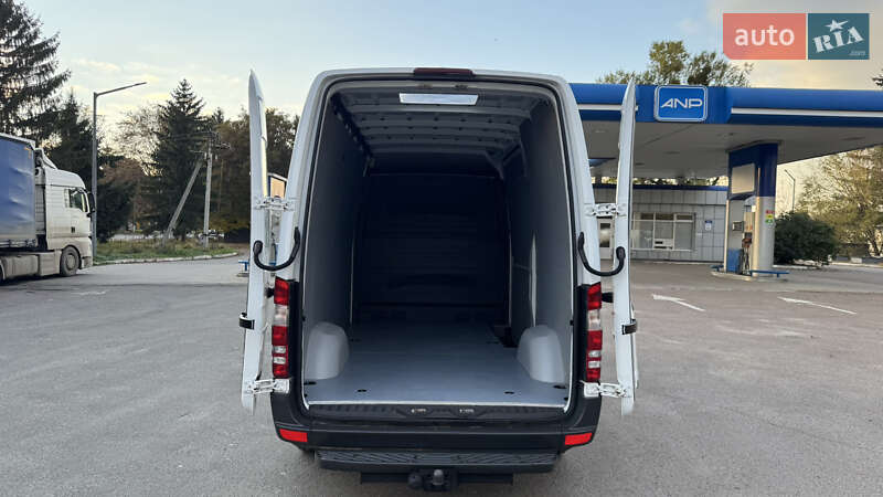 Грузовой фургон Mercedes-Benz Sprinter 2014 в Ровно