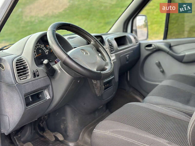 Вантажний фургон Mercedes-Benz Sprinter 2001 в Дніпрі фото 10 Вантажний фургон Mercedes-Benz Sprinter 2001 в Дніпрі