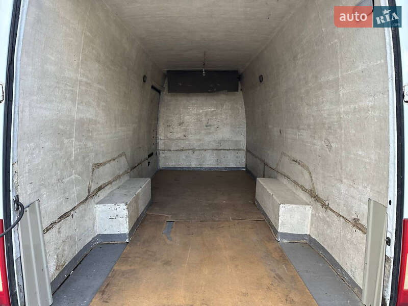 Вантажний фургон Mercedes-Benz Sprinter 2001 в Дніпрі фото 25 Вантажний фургон Mercedes-Benz Sprinter 2001 в Дніпрі