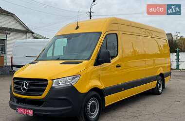 Вантажний фургон Mercedes-Benz Sprinter 2020 в Рівному