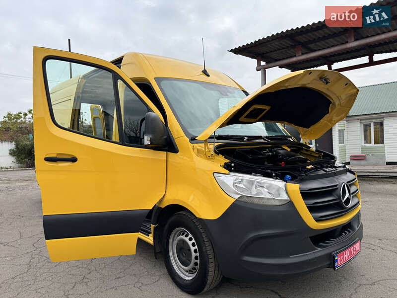 Вантажний фургон Mercedes-Benz Sprinter 2020 в Рівному фото 55 Вантажний фургон Mercedes-Benz Sprinter 2020 в Рівному