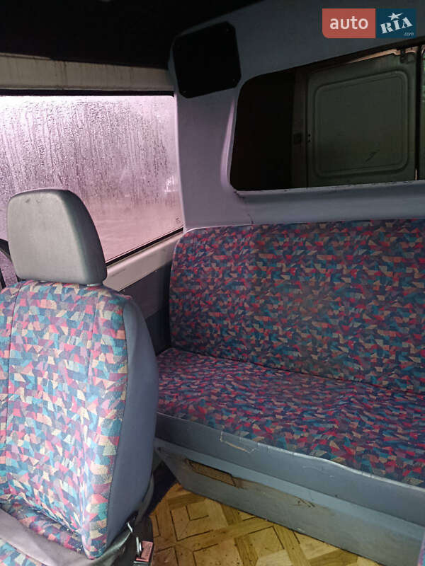 Грузовой фургон Mercedes-Benz Sprinter 1996 в Надворной фото 7 Грузовой фургон Mercedes-Benz Sprinter 1996 в Надворной