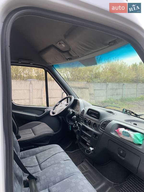 Грузовой фургон Mercedes-Benz Sprinter 2003 в Конотопе