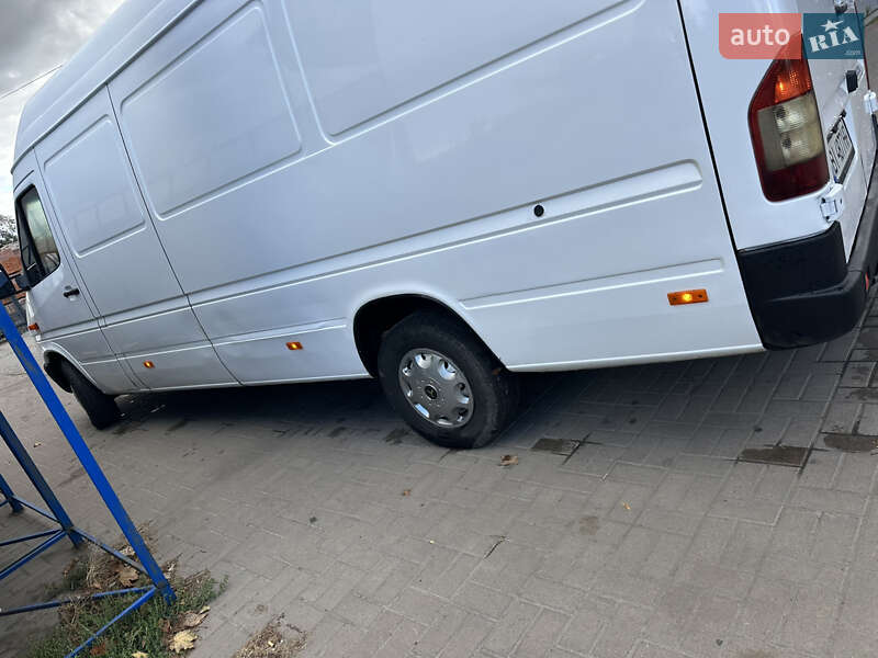 Грузовой фургон Mercedes-Benz Sprinter 2005 в Полтаве фото 7 Грузовой фургон Mercedes-Benz Sprinter 2005 в Полтаве