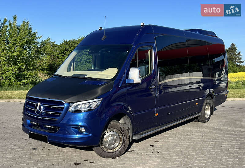 Туристический / Междугородний автобус Mercedes-Benz Sprinter 2019 в Киеве