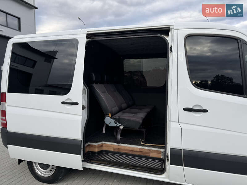 Микроавтобус Mercedes-Benz Sprinter 2006 в Черновцах