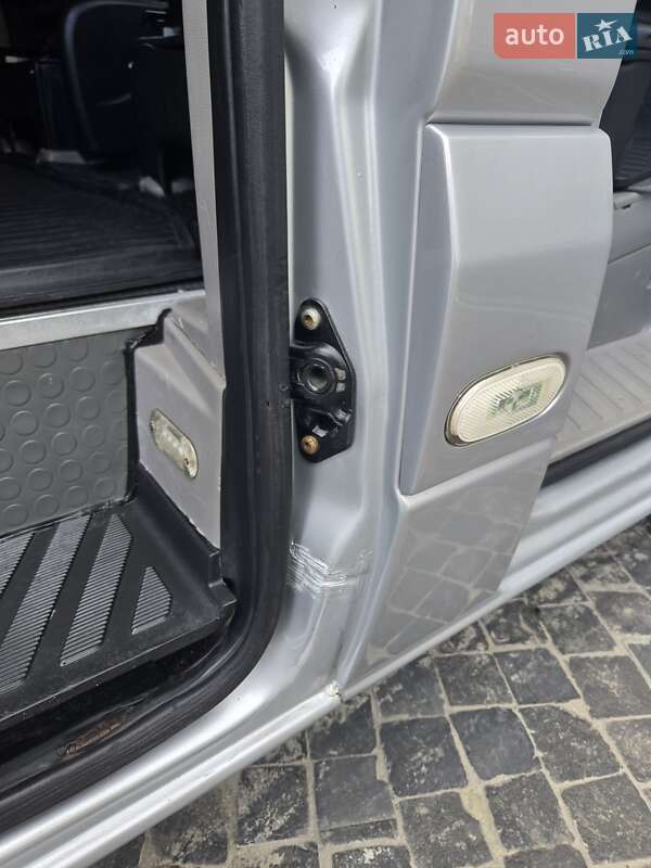 Грузопассажирский фургон Mercedes-Benz Sprinter 2007 в Львове фото 25 Грузопассажирский фургон Mercedes-Benz Sprinter 2007 в Львове