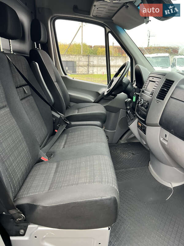 Вантажний фургон Mercedes-Benz Sprinter 2016 в Рожище фото 16 Вантажний фургон Mercedes-Benz Sprinter 2016 в Рожище