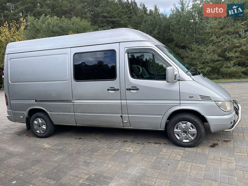 Грузопассажирский фургон Mercedes-Benz Sprinter 2005 в Львове фото 4 Грузопассажирский фургон Mercedes-Benz Sprinter 2005 в Львове