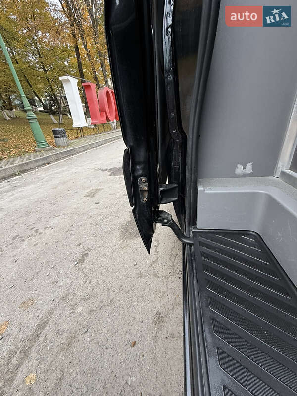 Микроавтобус Mercedes-Benz Sprinter 2015 в Тернополе фото 42 Микроавтобус Mercedes-Benz Sprinter 2015 в Тернополе