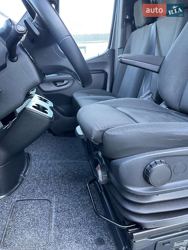 Вантажний фургон Mercedes-Benz Sprinter 2020 в Луцьку