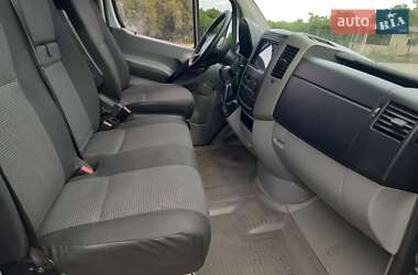 Вантажний фургон Mercedes-Benz Sprinter 2012 в  фото 19 Вантажний фургон Mercedes-Benz Sprinter 2012 в