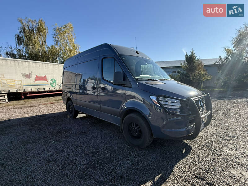 Грузовой фургон Mercedes-Benz Sprinter 2019 в Луцке фото 2 Грузовой фургон Mercedes-Benz Sprinter 2019 в Луцке