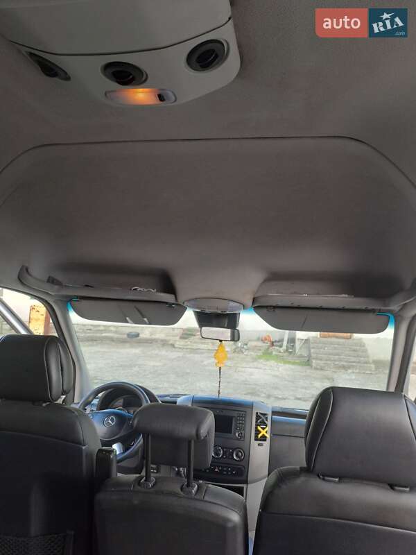 Микроавтобус Mercedes-Benz Sprinter 2014 в Львове фото 17 Микроавтобус Mercedes-Benz Sprinter 2014 в Львове