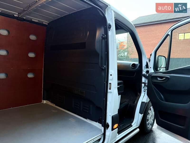 Вантажний фургон Mercedes-Benz Sprinter 2020 в Києві фото 46 Вантажний фургон Mercedes-Benz Sprinter 2020 в Києві