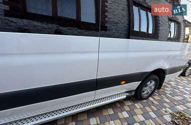 Мікроавтобус Mercedes-Benz Sprinter 2020 в 