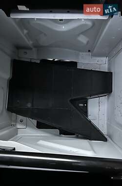 Вантажний фургон Mercedes-Benz Sprinter 2013 в 