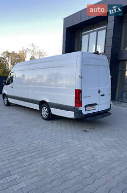 Грузовой фургон Mercedes-Benz Sprinter 2020 в 