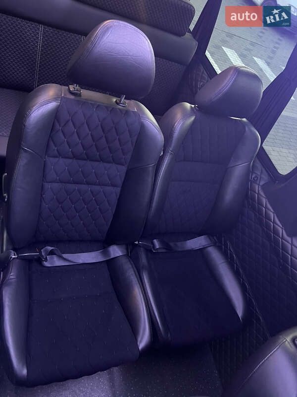 Микроавтобус Mercedes-Benz Sprinter 2019 в Хусте фото 55 Микроавтобус Mercedes-Benz Sprinter 2019 в Хусте