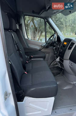 Вантажний фургон Mercedes-Benz Sprinter 2014 в  фото 20 Вантажний фургон Mercedes-Benz Sprinter 2014 в