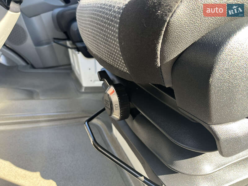 Вантажний фургон Mercedes-Benz Sprinter 2013 в Виноградові